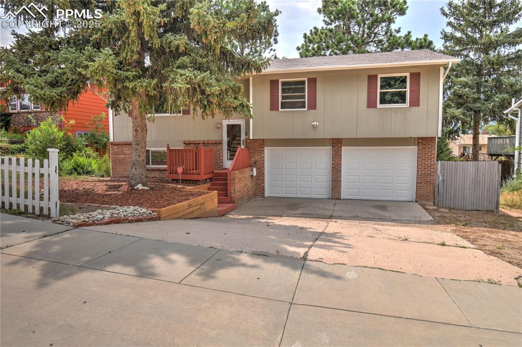 6530 brook park drive colorado springs co 80918
