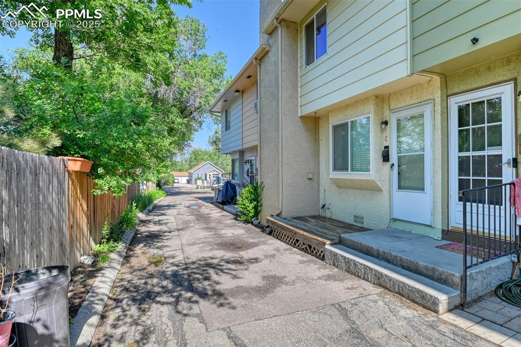 609 bennett avenue colorado springs co 80909