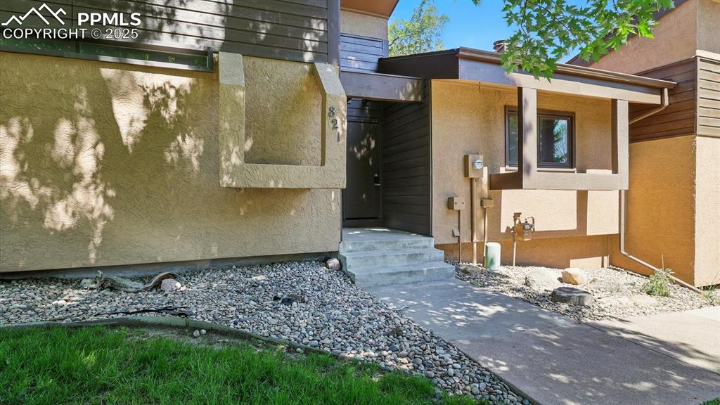 821 pebblewood drive colorado springs co 80919