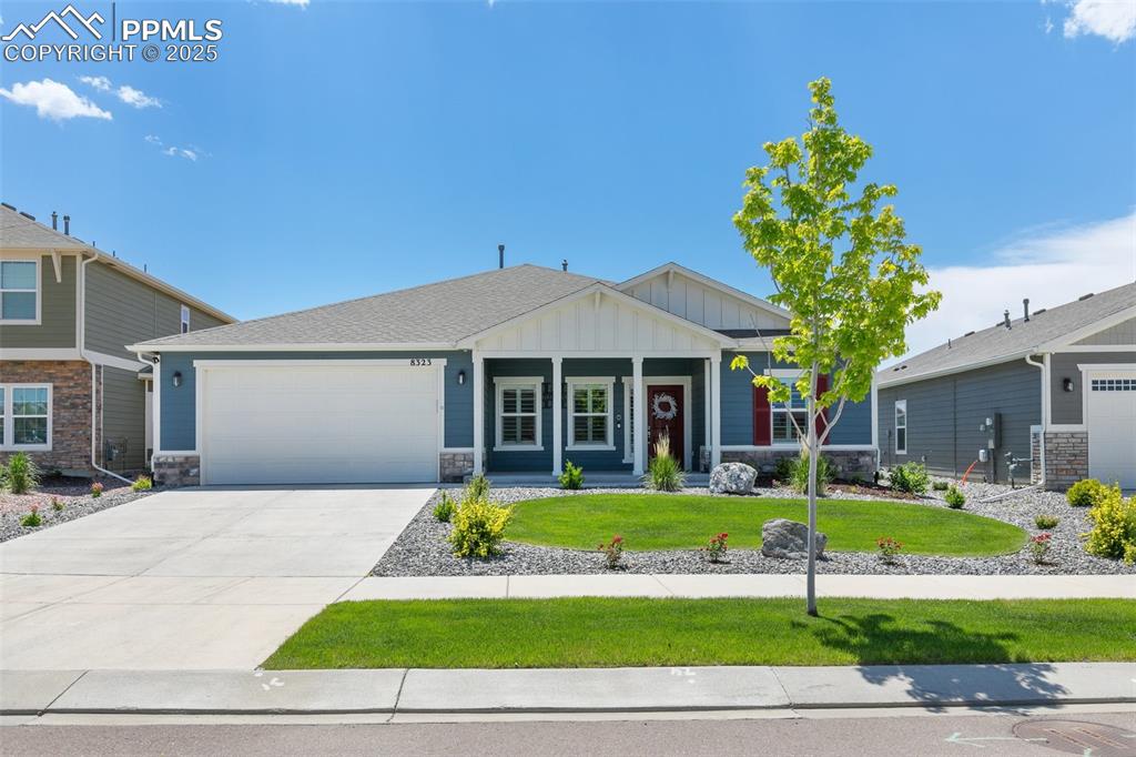 8323 noreen falls drive colorado springs co 80924