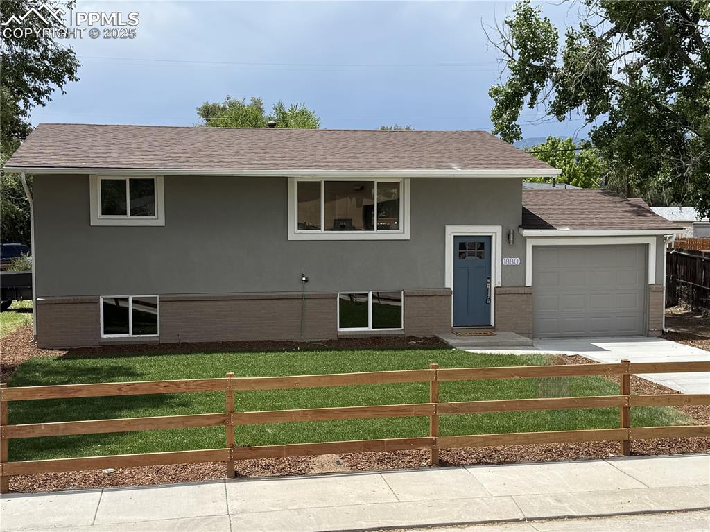 1880 southmoor drive fountain co 80817