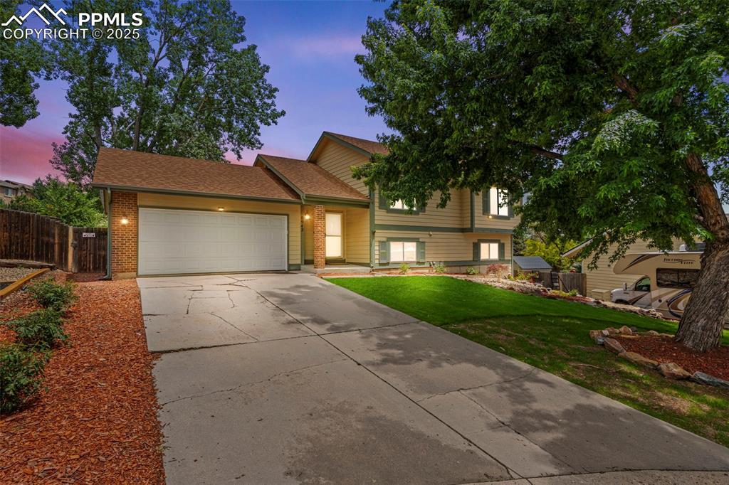 6945 meadowwood place colorado springs co 80918