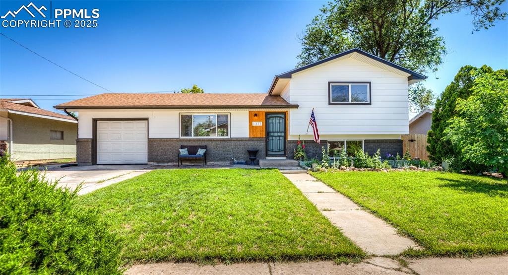 1377 prado drive fountain co 80817