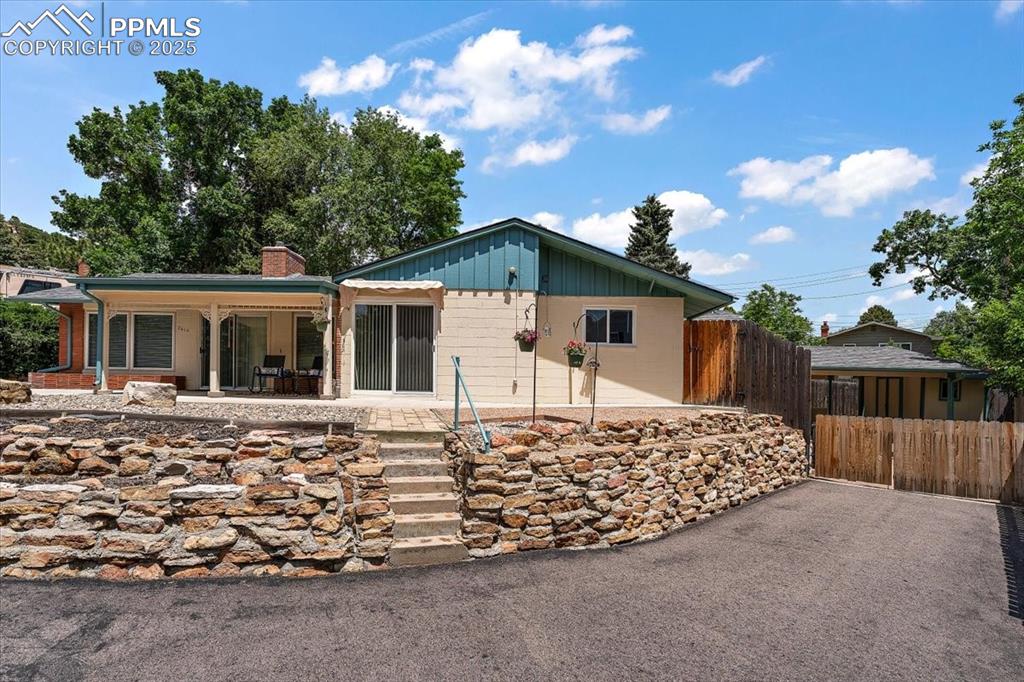 2615 centre lane colorado springs co 80909
