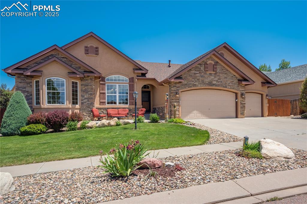 5763 show down lane colorado springs co 80923