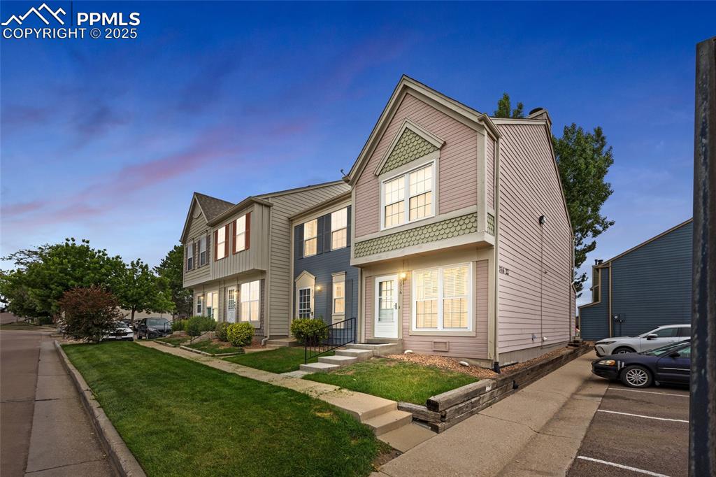 3318 queen anne way colorado springs co 80917