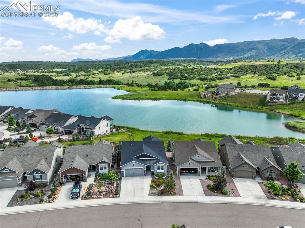 15802 lake mist drive monument co 80132