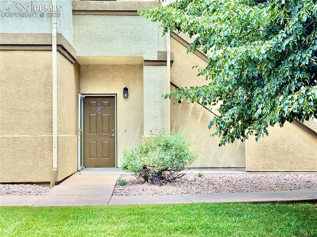 3764 riviera grove colorado springs co 80922