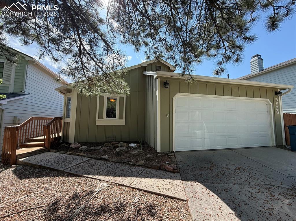 5926 wisteria drive colorado springs co 80919