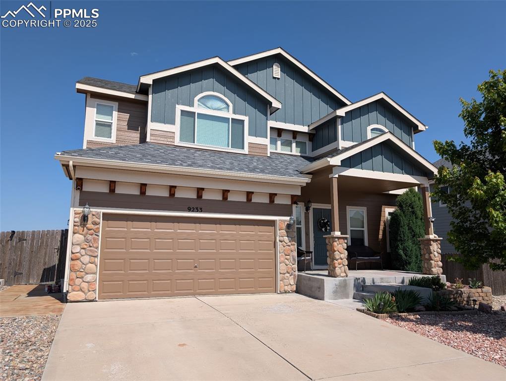 9233 waters edge drive fountain co 80817
