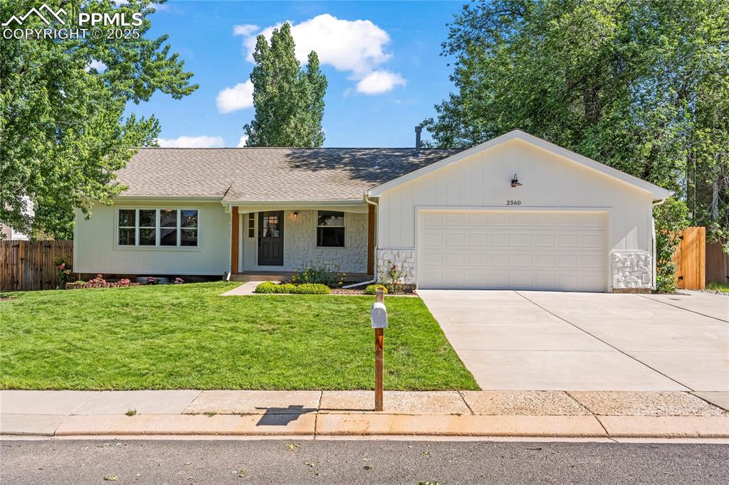 2560 black diamond terrace colorado springs co 80918