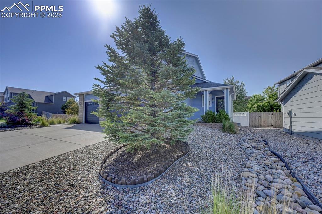 6953 grand prairie drive colorado springs co 80923