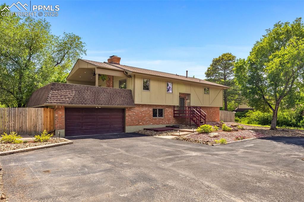 1871 brookwood drive colorado springs co 80918
