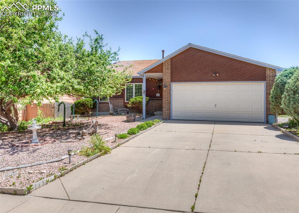 4245 vicksburg terrace colorado springs co 80917