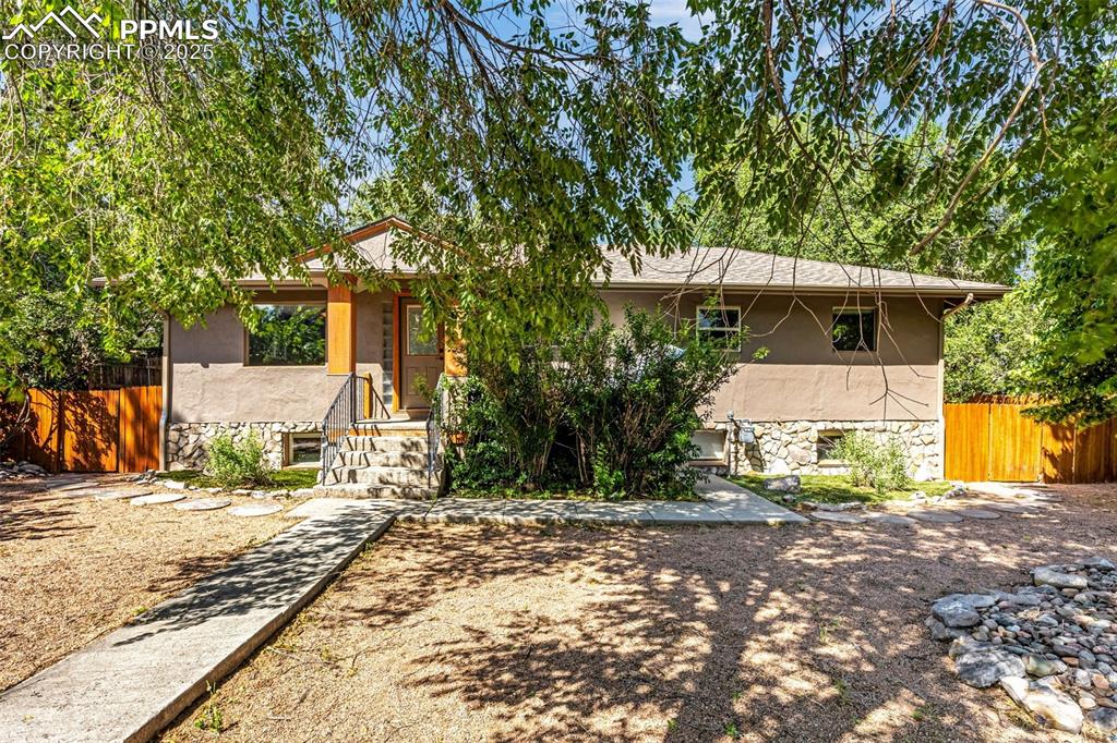 412 yucca drive colorado springs co 80905