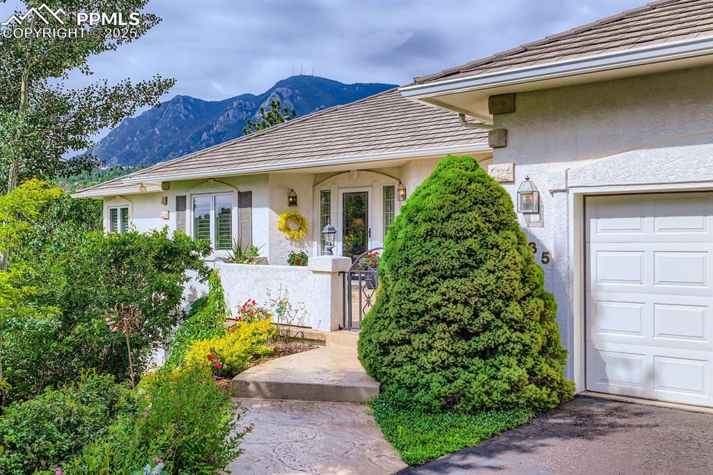 385 hidden creek drive colorado springs co 80906