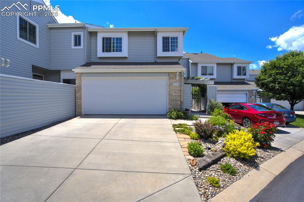 2527 elite terrace colorado springs co 80920
