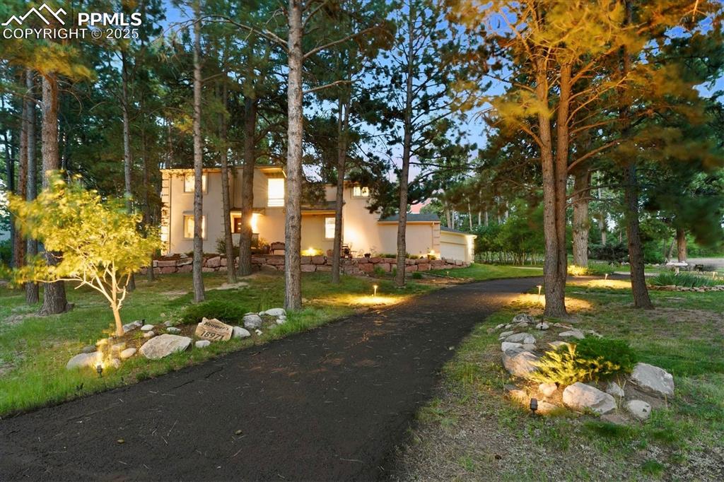 18971 shadowood drive monument co 80132