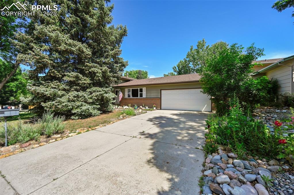 4478 teeter totter circle colorado springs co 80917