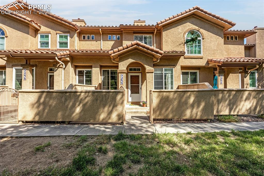 3254 apogee view colorado springs co 80906