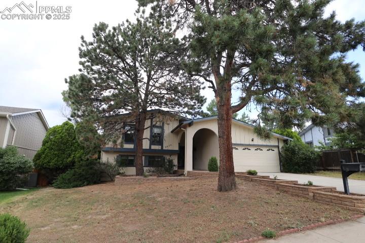 3370 bell mountain drive colorado springs co 80918