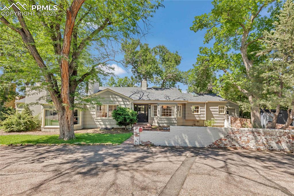 10 w oak avenue colorado springs co 80906
