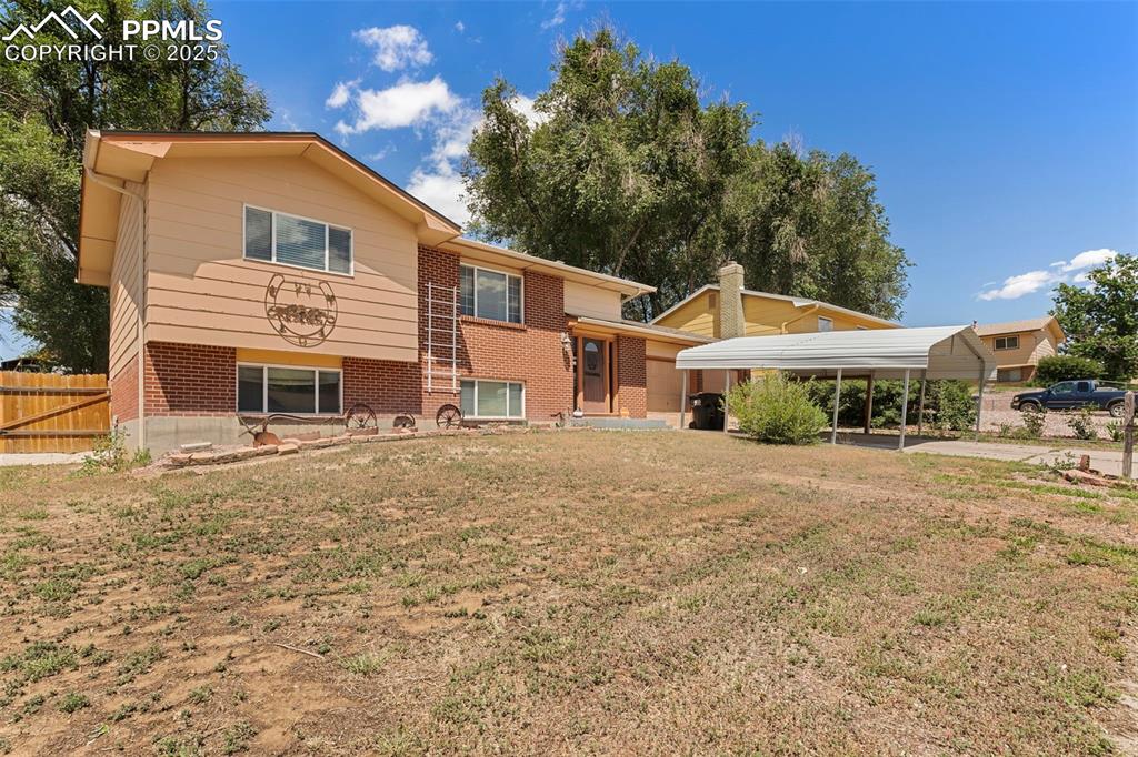 814 drew drive colorado springs co 80911