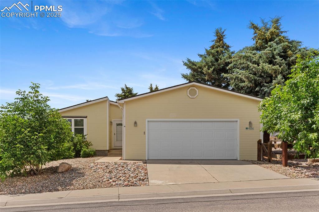 4006 gray fox heights colorado springs co 80922