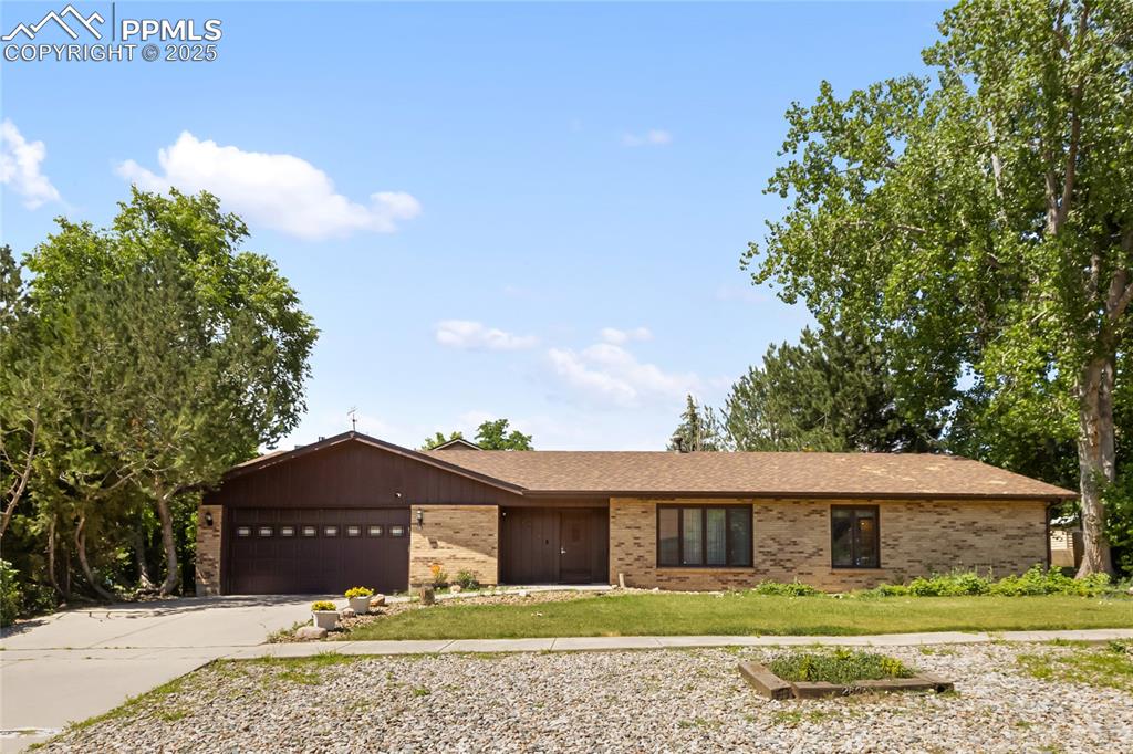 2504 e buena ventura street colorado springs co 80909