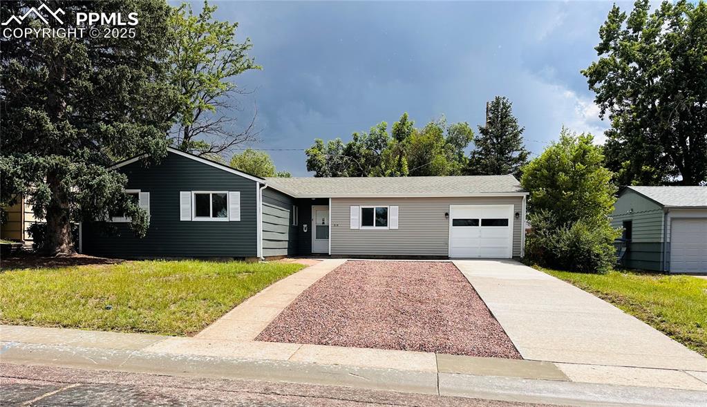 315 locust drive colorado springs co 80907