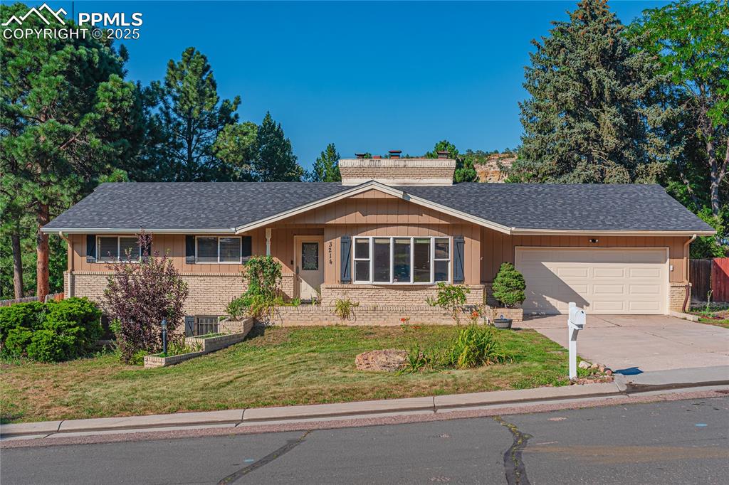 3214 austin drive colorado springs co 80909