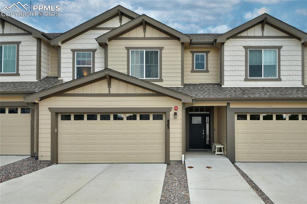 843 marine corps drive monument co 80132