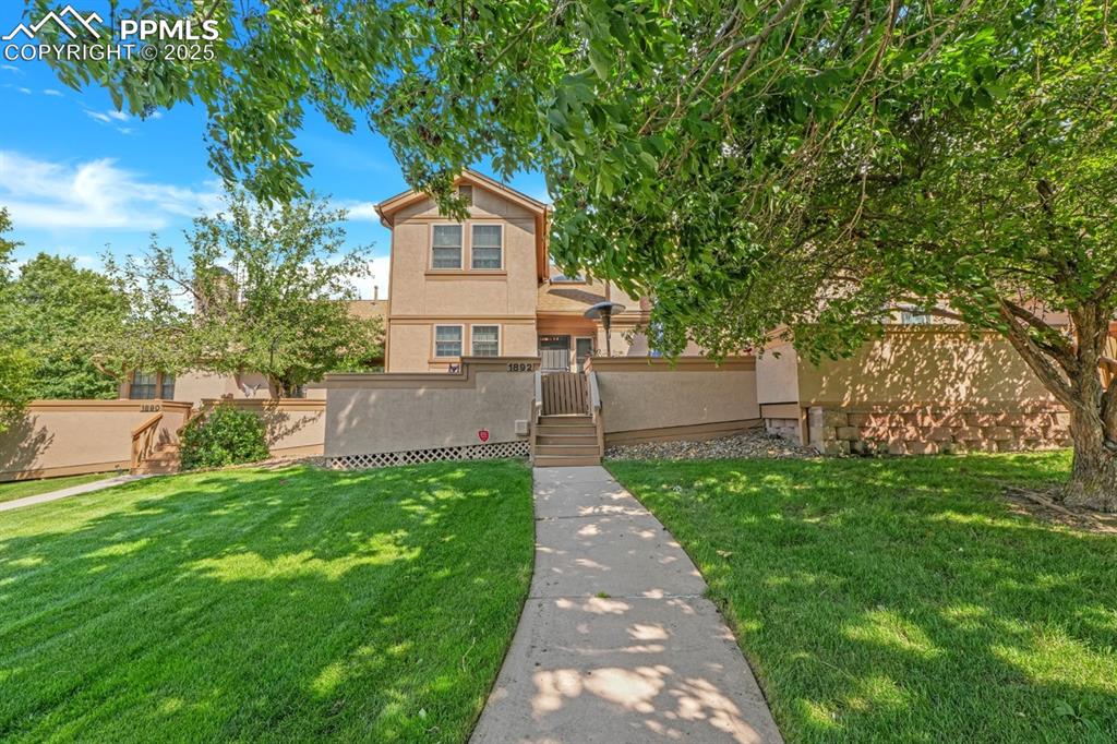 1892 brookdale drive colorado springs co 80918