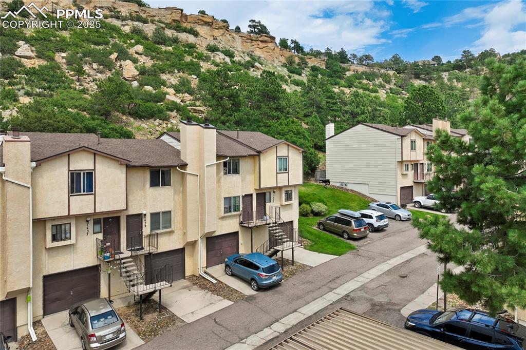 1439 territory trail colorado springs co 80919