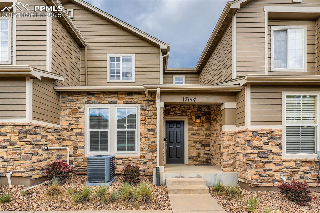 17144 blue mist grove monument co 80132
