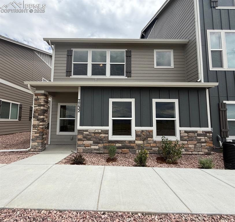 7732 tuttle view colorado springs co 80924