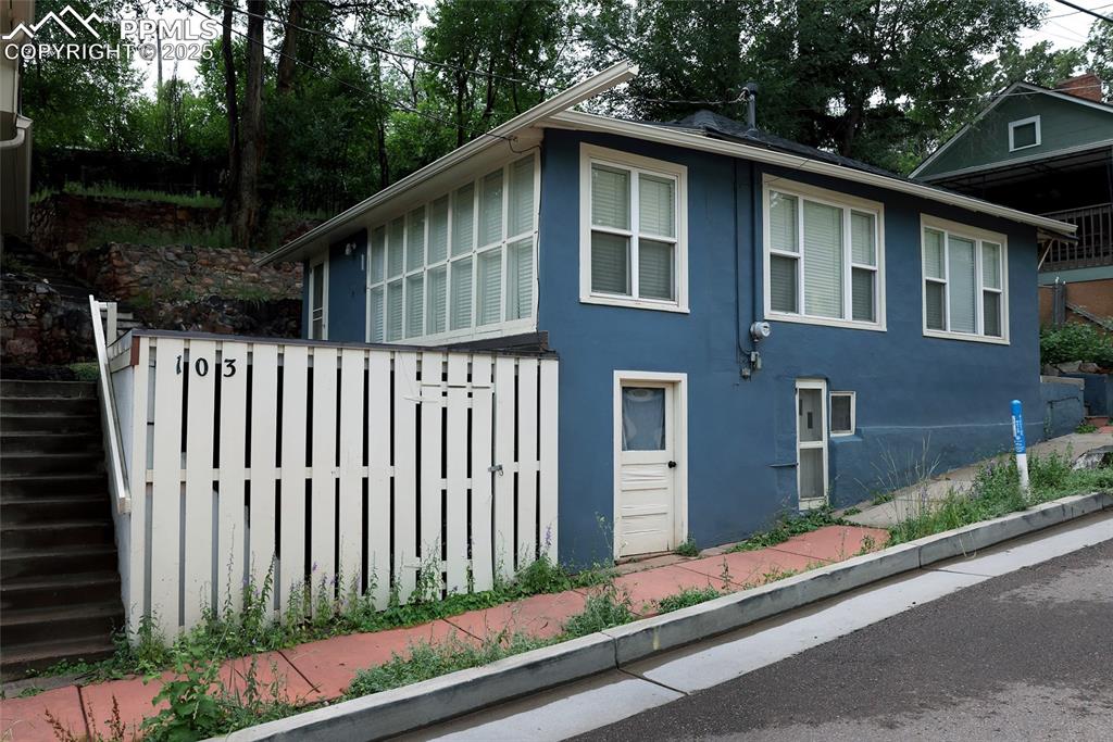 103 deer path avenue manitou springs co 80829