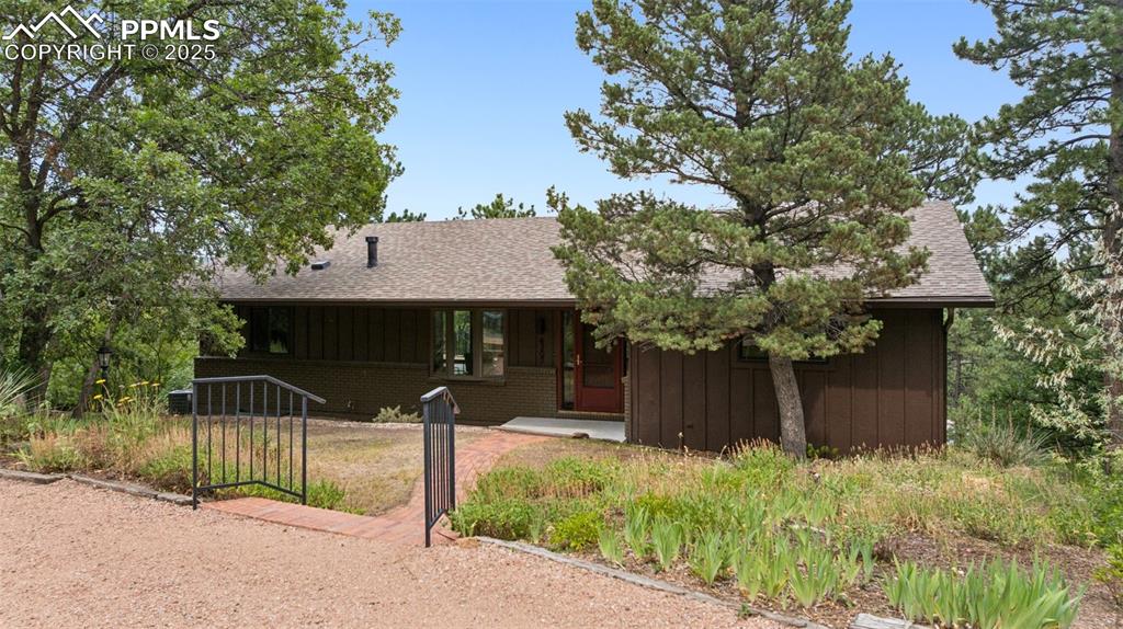 4307 meadowview court colorado springs co 80918