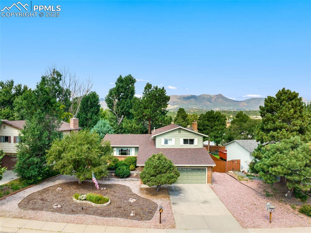 6450 nanette way colorado springs co 80918