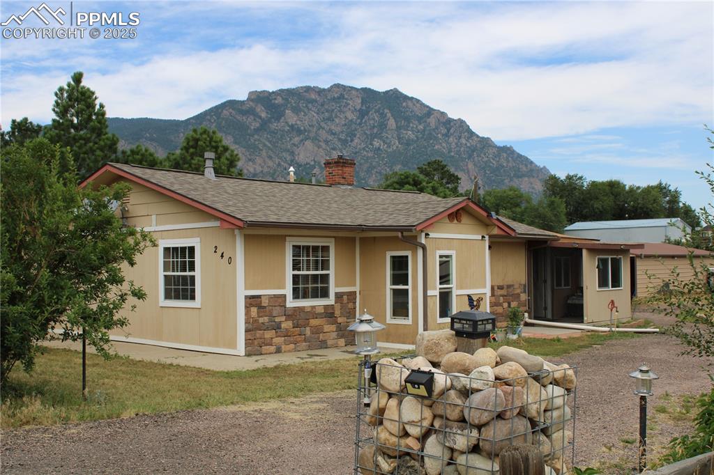 240 cherokee drive colorado springs co 80926