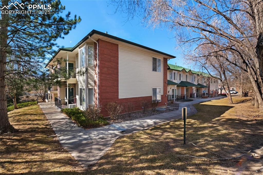 2141 legacy ridge view colorado springs co 80910