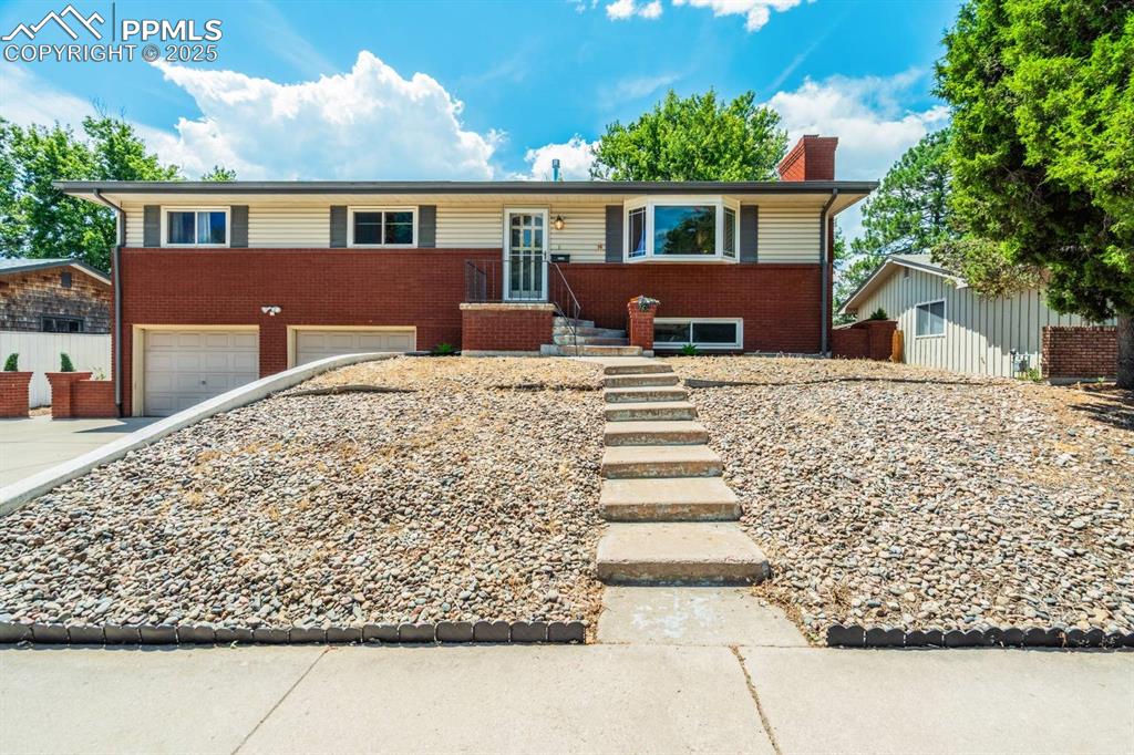 2006 devon street colorado springs co 80909
