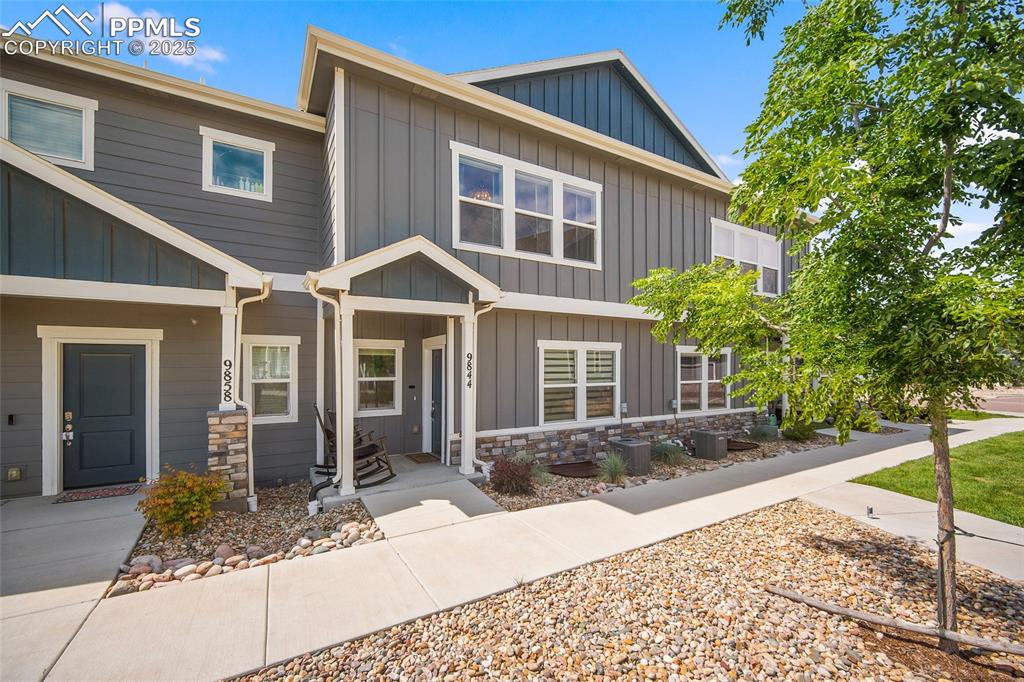 9844 paluxy heights colorado springs co 80925