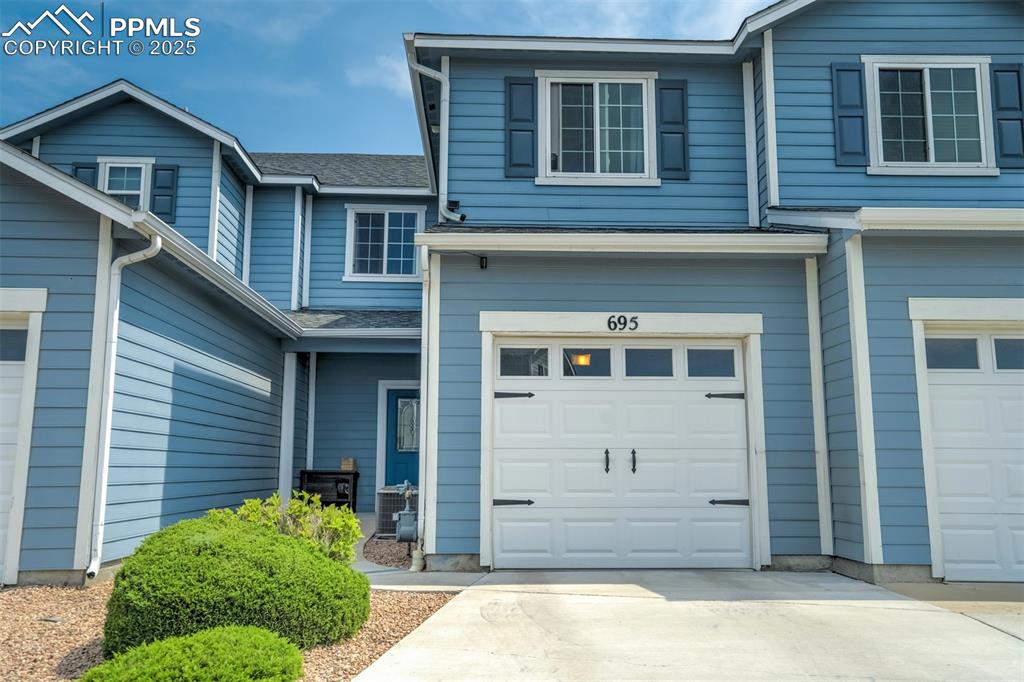 695 hailey glenn view colorado springs co 80916