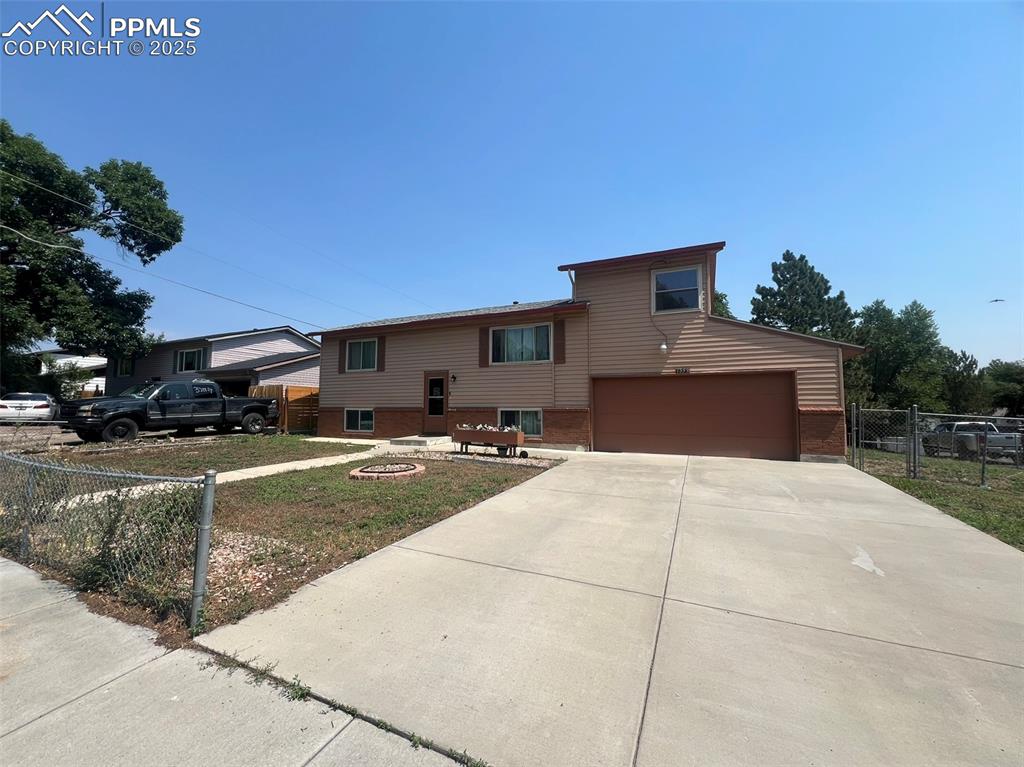 1559 chadwick drive colorado springs co 80906