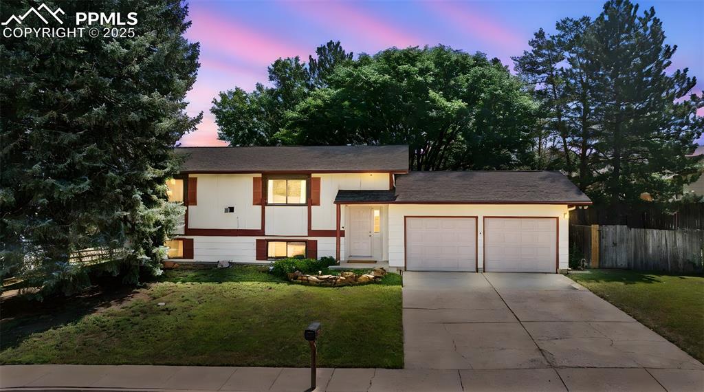 7233 river bend road colorado springs co 80911