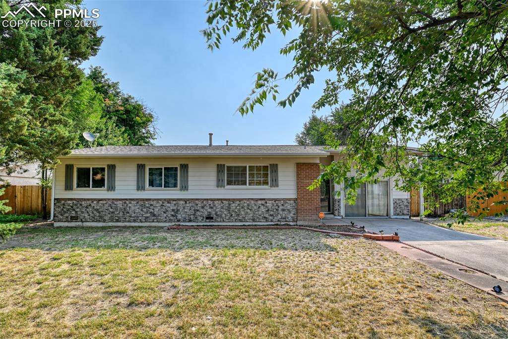 1209 rosemont drive colorado springs co 80911