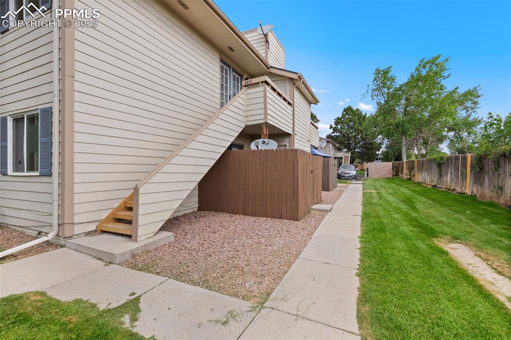 4435 hunting meadows circle colorado springs co 80916