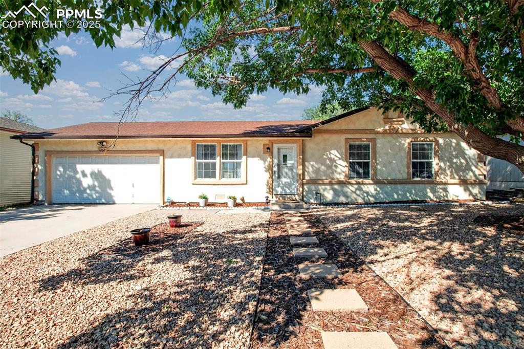 1820 okeechobee drive colorado springs co 80915