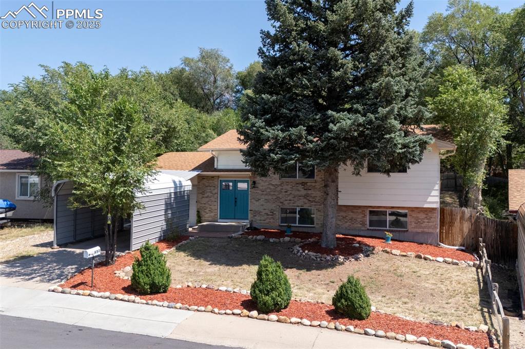 652 squire street colorado springs co 80911